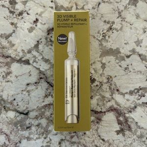 BNIB | 3-D visible Plump + Repair | Dr Dennis Gross